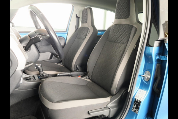 Volkswagen e-Up! Style 83PK | Navigatie via app | Cruise control | LM velgen | Acteruitrijcamera | Multifunctioneel stuurwiel |