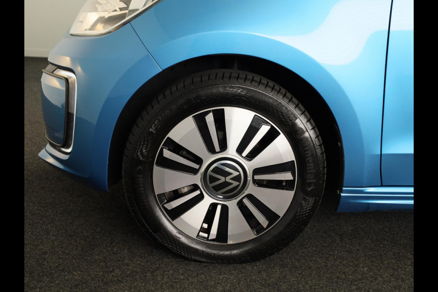 Volkswagen e-Up! Style 83PK | Navigatie via app | Cruise control | LM velgen | Acteruitrijcamera | Multifunctioneel stuurwiel |