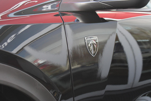 Peugeot 408 1.2 HYBRID 145PK e-DCS6 GT | MATRIX LED KOPLAMPEN | ADAPTIVE ACHTERVERLICHTING | NAVIGATIE FULL MAP | DRAADLOOS APPLE CARPLAY/ANDROID AUTO | STUURVERWARMING | ADAPTIEVE CRUISECONTROL | 19'' VIJF SPAAKS LICHTMETALEN VELGEN | ELEKTRISCHE ACHTERKLEP BEDIENING | DONKERE HEMELBEKLEDING | EXTRA GETINTE ACHTERRUITEN | 3D DIGITALE COCKPIT | SFEERVERLICHTING | PARKEERSENSOREN VOOR + ACHTER | ACHTERUITRIJCAMERA | KEYLESS ENTRY/START |