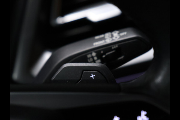 Audi Q4 e-tron 40 Advanced edition 77 kWh [VOL LEDER, VIRTUAL COCKPIT, STOELVERWARMING, BLUETOOTH, NAVIGATIE, PDC VOOR+ACHTER, SCHAKELFLIPPERS, NIEUWSTAAT]