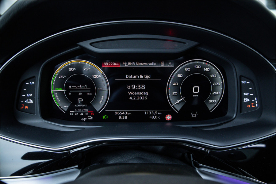 Audi Q7 60 TFSI e quattro Competition - Panorama | B&O | RS Seats | Luchtvering | Elek.Trekhaak