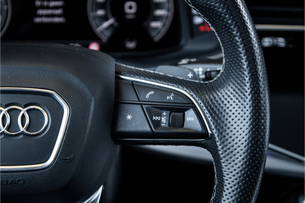 Audi Q7 60 TFSI e quattro Competition - Panorama | B&O | RS Seats | Luchtvering | Elek.Trekhaak