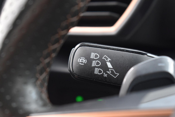 CUPRA Leon 1.4 e-Hybrid VZ Business Lane Stuurvw ACC