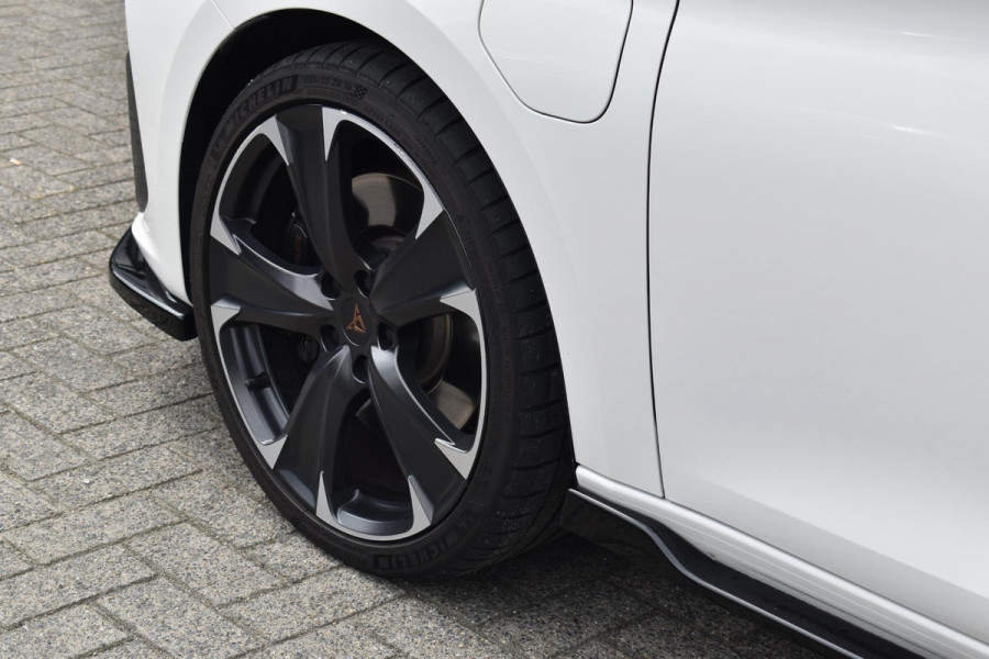 CUPRA Leon 1.4 e-Hybrid VZ Business Lane Stuurvw ACC