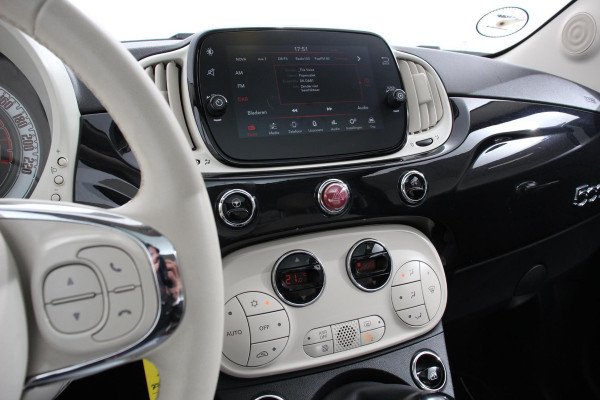Fiat 500 1.0 Hybrid Lounge Plus | Navigatie | Panorama Dak | Parkeersensoren Achter | Climatronic | lichtmetalen Velgen | Dab