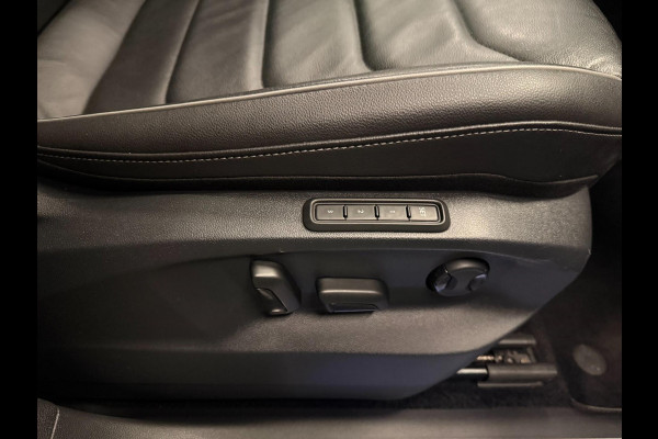 Volkswagen Tiguan 1.4 TSI eHybrid 2X R-LINE BLACK-LINE PANO/LEDER/M-STOELEN/NAVI/V-COCKPIT/DAB/LED///