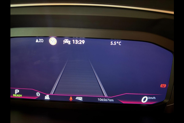 Volkswagen Tiguan 1.4 TSI eHybrid 2X R-LINE BLACK-LINE PANO/LEDER/M-STOELEN/NAVI/V-COCKPIT/DAB/LED///