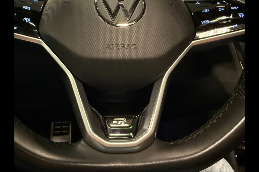 Volkswagen Tiguan 1.4 TSI eHybrid 2X R-LINE BLACK-LINE PANO/LEDER/M-STOELEN/NAVI/V-COCKPIT/DAB/LED///