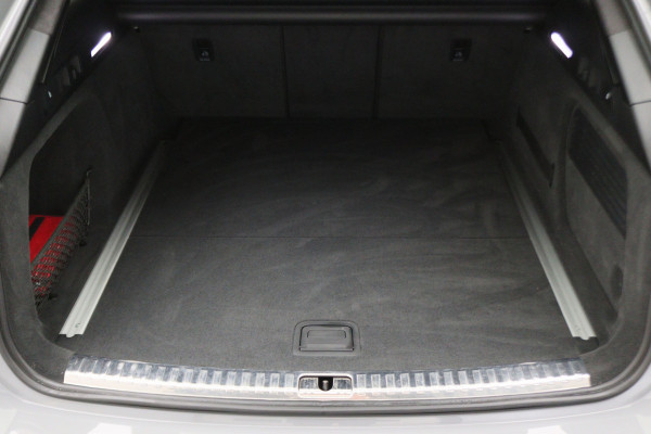 Audi RS6 Avant 4.0 TFSI Quattro 600 PK Panoramadak, B&O 3D, Dynamic Plus, Carbon, Ceramic, 4WB, HUD, 22"