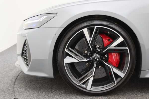 Audi RS6 Avant 4.0 TFSI Quattro 600 PK Panoramadak, B&O 3D, Dynamic Plus, Carbon, Ceramic, 4WB, HUD, 22"