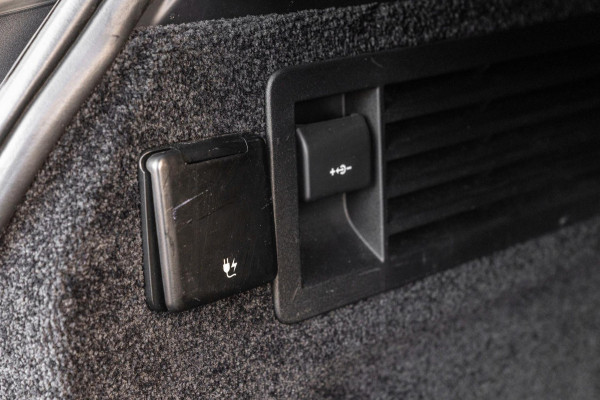Land Rover Range Rover 2.0 P400e Autobiography Full Option Luchtvering Pano Meridian Massage 360 22''
