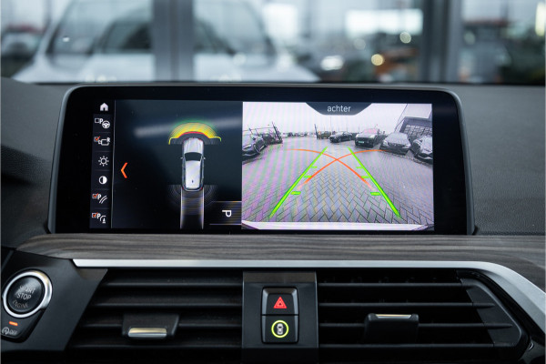 BMW X3 xDrive20i High Executive - Panorama | Cruise Control | Camera | Stoelverwarming