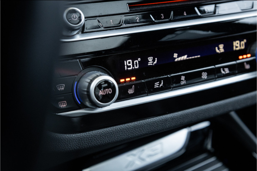 BMW X3 xDrive20i High Executive - Panorama | Cruise Control | Camera | Stoelverwarming