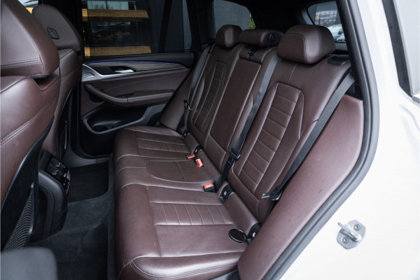 BMW X3 xDrive20i High Executive - Panorama | Cruise Control | Camera | Stoelverwarming