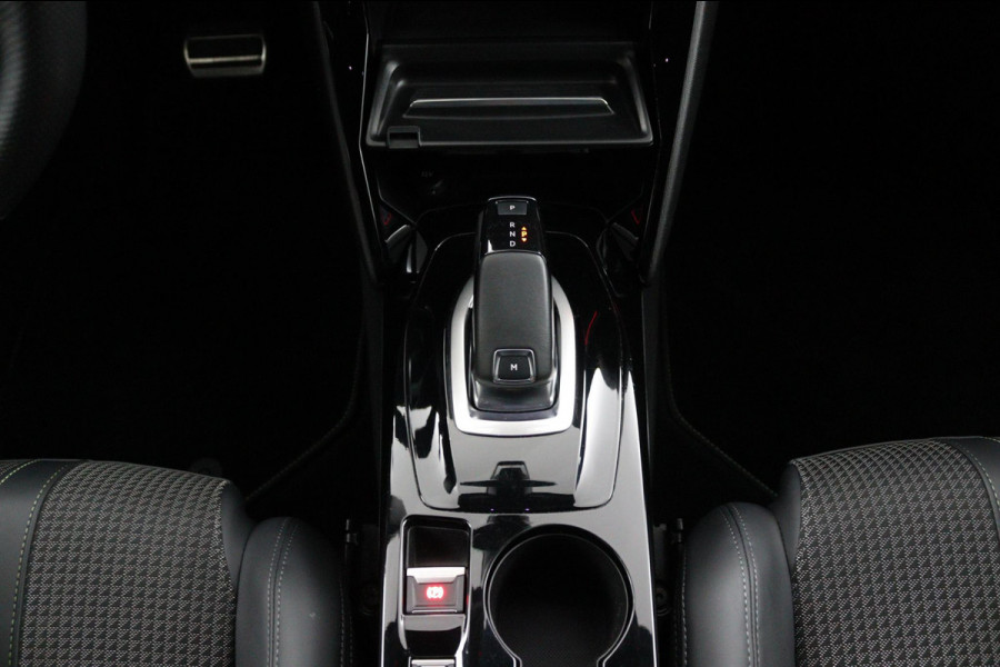 Peugeot 2008 1.2 PureTech GT*AUTOM.*ECC*CRUISE*NAVI*CAM*