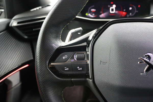 Peugeot 2008 1.2 PureTech GT*AUTOM.*ECC*CRUISE*NAVI*CAM*