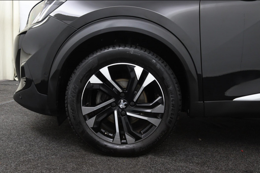 Peugeot 2008 1.2 PureTech GT*AUTOM.*ECC*CRUISE*NAVI*CAM*