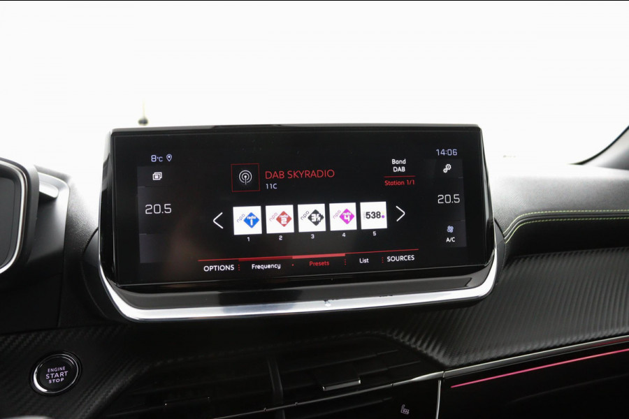 Peugeot 2008 1.2 PureTech GT*AUTOM.*ECC*CRUISE*NAVI*CAM*