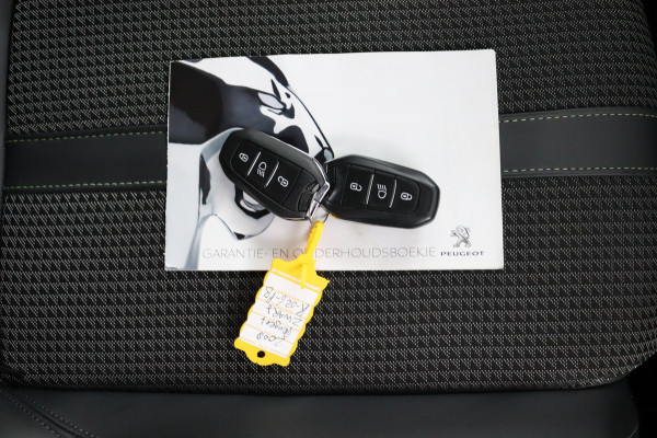 Peugeot 2008 1.2 PureTech GT*AUTOM.*ECC*CRUISE*NAVI*CAM*