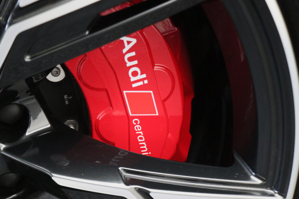 Audi RS6 Avant 4.0 TFSI Quattro 600 PK Panoramadak, B&O 3D, Dynamic Plus, Carbon, Ceramic, 4WB, HUD, 22"