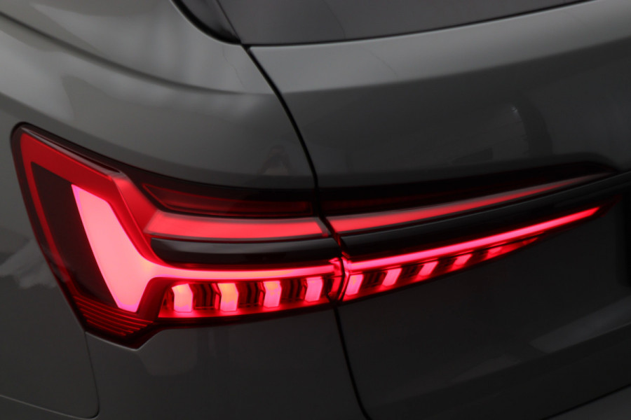 Audi RS6 Avant 4.0 TFSI Quattro 600 PK Panoramadak, B&O 3D, Dynamic Plus, Carbon, Ceramic, 4WB, HUD, 22"