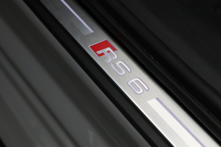 Audi RS6 Avant 4.0 TFSI Quattro 600 PK Panoramadak, B&O 3D, Dynamic Plus, Carbon, Ceramic, 4WB, HUD, 22"