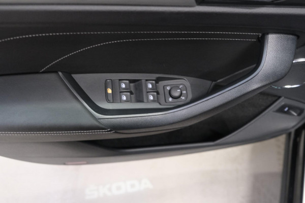 Škoda Kodiaq 1.5 TSI Business Edition Automaat - N.A.P. Airco, Cruise, Navi, PDC, Camera, Trekhaak.