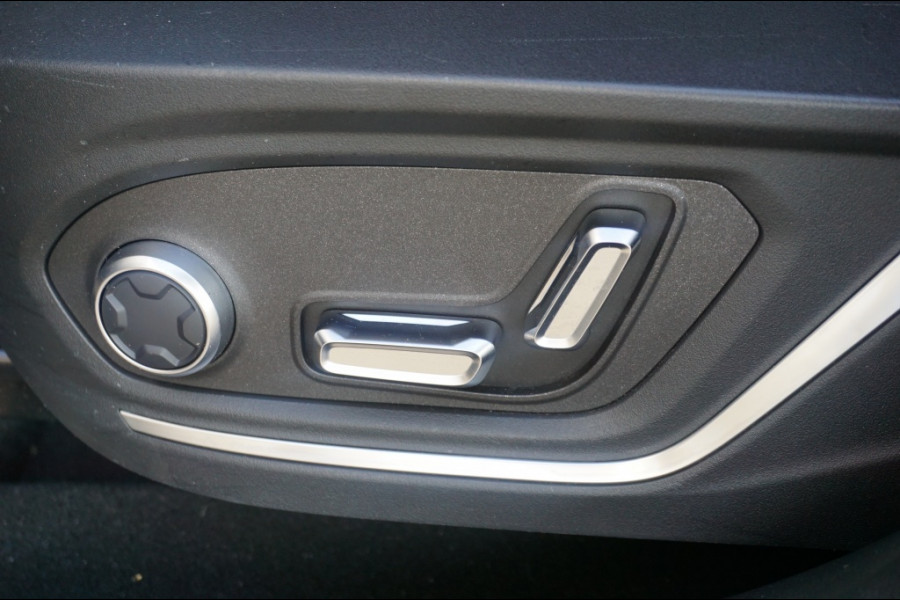 Lynk & Co 01 262PK PLUGIN HYBRID | PANO | 1.800KG TREKGEWICHT | 2023