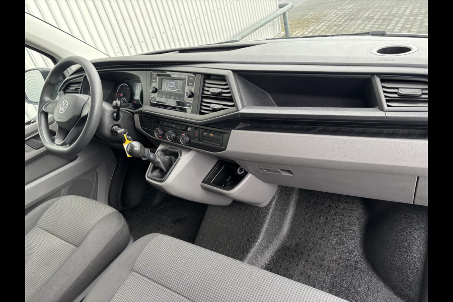 Volkswagen Transporter 2.0 TDI L2H1*A/C*3PERS.*