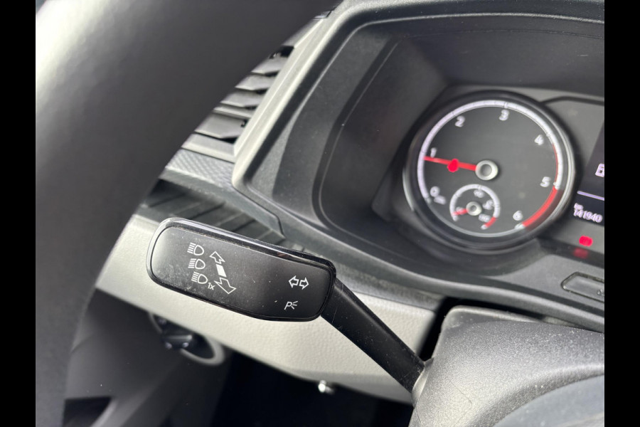 Volkswagen Transporter 2.0 TDI L2H1*A/C*3PERS.*