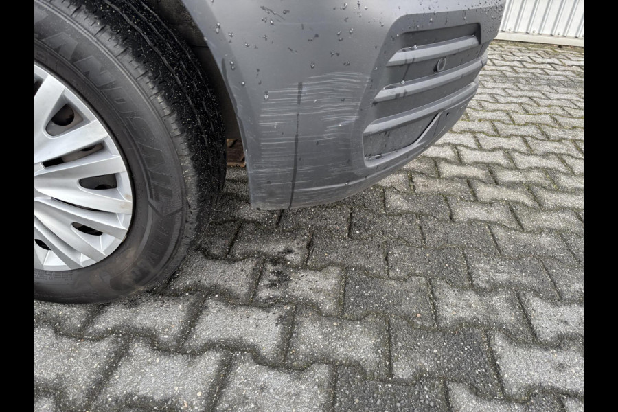 Volkswagen Transporter 2.0 TDI L2H1*A/C*3PERS.*