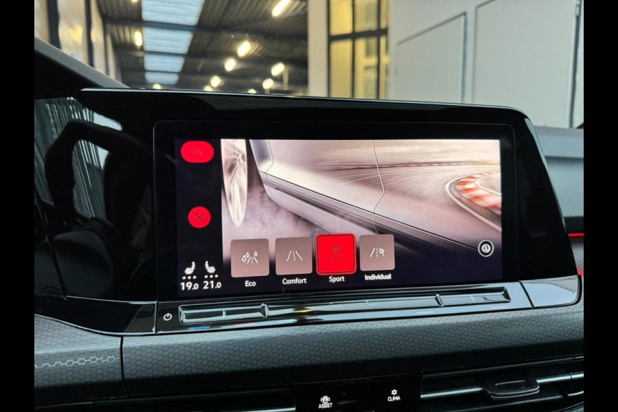 Volkswagen Golf 2.0 TSI GTI Performance 245+PK LED/VIRTUAL/PANO/LEDER+S.VERKOELING+MEMORY/19" LMV/CAM/ACC/ECC/12 MDN GARANTIE!