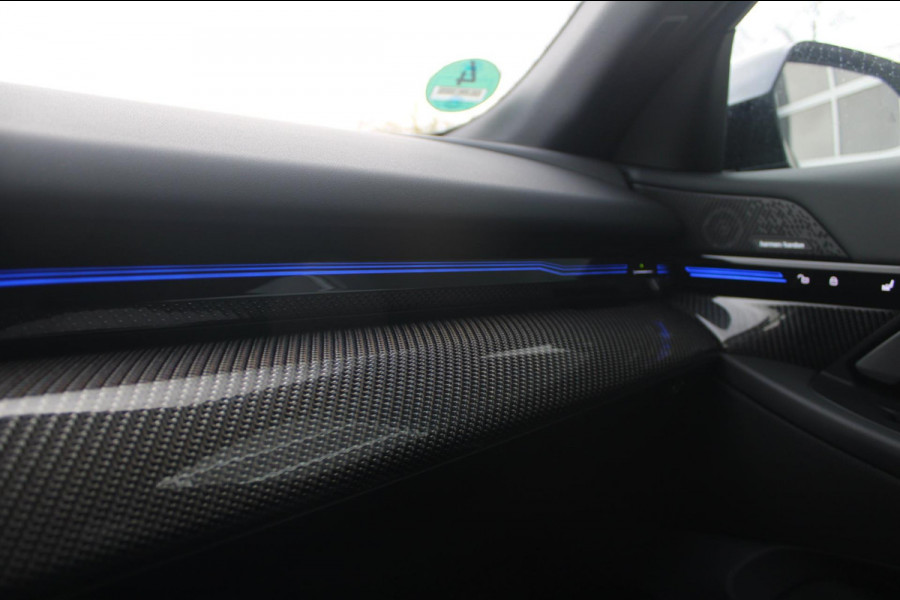 BMW 5 Serie 520i M-Sport Pro | Pano | HK | HUD | 360 | Ventilatie | Elek. Trekhaak