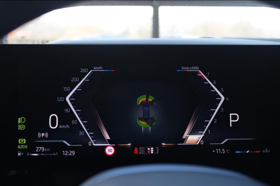 BMW 5 Serie 520i M-Sport Pro | Pano | HK | HUD | 360 | Ventilatie | Elek. Trekhaak