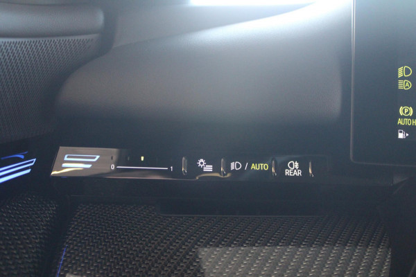 BMW 5 Serie 520i M-Sport Pro | Pano | HK | HUD | 360 | Ventilatie | Elek. Trekhaak