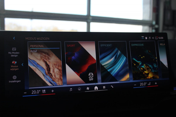 BMW 5 Serie 520i M-Sport Pro | Pano | HK | HUD | 360 | Ventilatie | Elek. Trekhaak