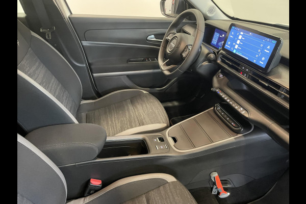 Jeep Avenger Longitude Automaat 54 kWh Navigatie Apple Carplay/Android Auto Climate Control Cruise Control Lichtmetalen Velgen Dab Keyless Parkeer Sensoren