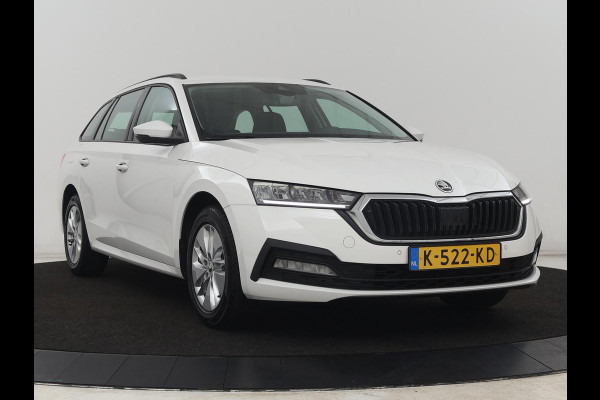 Škoda Octavia 1.0 e-TSI Business Edition | 61.800km NAP | Camera | Carplay | Navigatie | Full LED | Parkeerhulp | Digital Cockpit | Cruise control