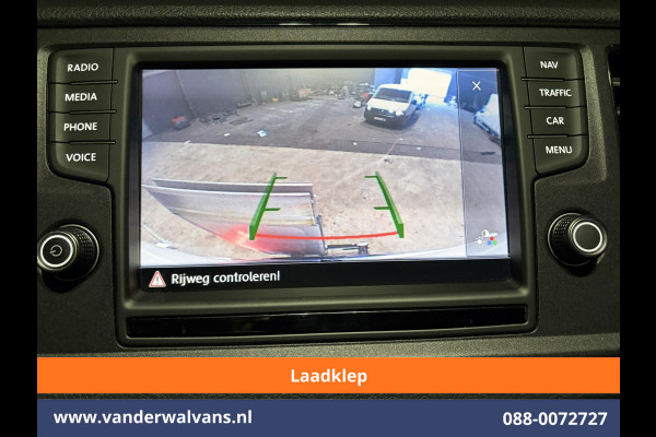 Volkswagen Crafter 2.0 TDI 141pk L3H3 L2H2 Laadklep Euro6 Airco | Camera | Navigatie | Apple Carplay Android Auto