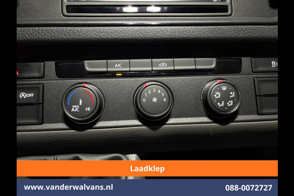 Volkswagen Crafter 2.0 TDI 141pk L3H3 L2H2 Laadklep Euro6 Airco | Camera | Navigatie | Apple Carplay Android Auto
