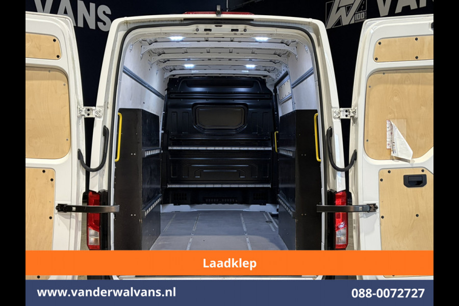Volkswagen Crafter 2.0 TDI 141pk L3H3 L2H2 Laadklep Euro6 Airco | Camera | Navigatie | Apple Carplay Android Auto