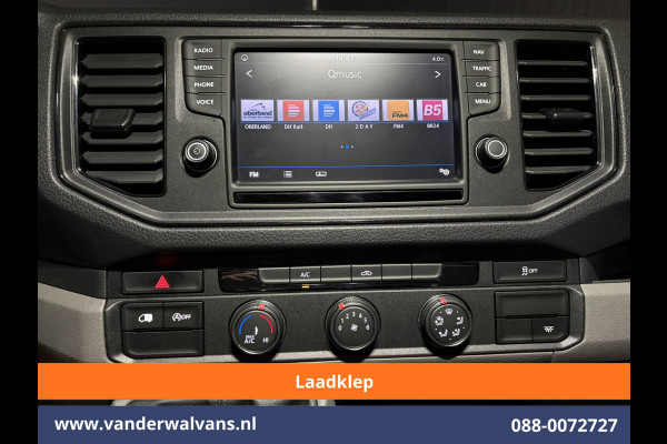 Volkswagen Crafter 2.0 TDI 141pk L3H3 L2H2 Laadklep Euro6 Airco | Camera | Navigatie | Apple Carplay Android Auto