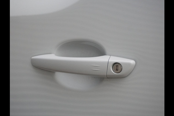 Opel Vivaro L3 2.0D 180 PK. Automaat | BPM-vrij | Navigatie incl. Apple Carplay | parkeersensoren voor & achter | dodehoekwaarschuwing | Climate Control | Keyless Entry en Start/Stop