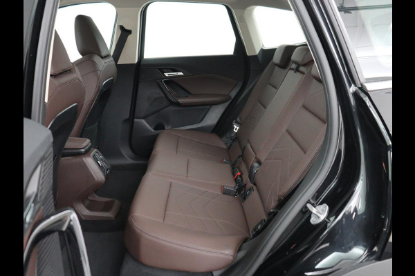 BMW X1 xDrive25e | Leder | Sportstoelen | Carplay | Adaptief LED | Keyless | Camera | Park Assist | Live Cockpit | Climate control | Navigatie | PHEV | Plug In | SOH 92%