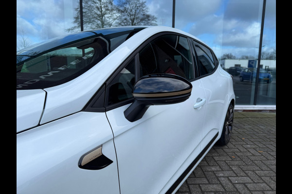 Renault Clio 1.6 E-Tech Hybrid 140 Intens Plus - Automaat - Navi - Parkeerhulp + Camera