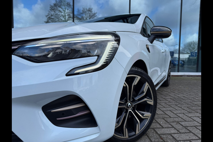 Renault Clio 1.6 E-Tech Hybrid 140 Intens Plus - Automaat - Navi - Parkeerhulp + Camera