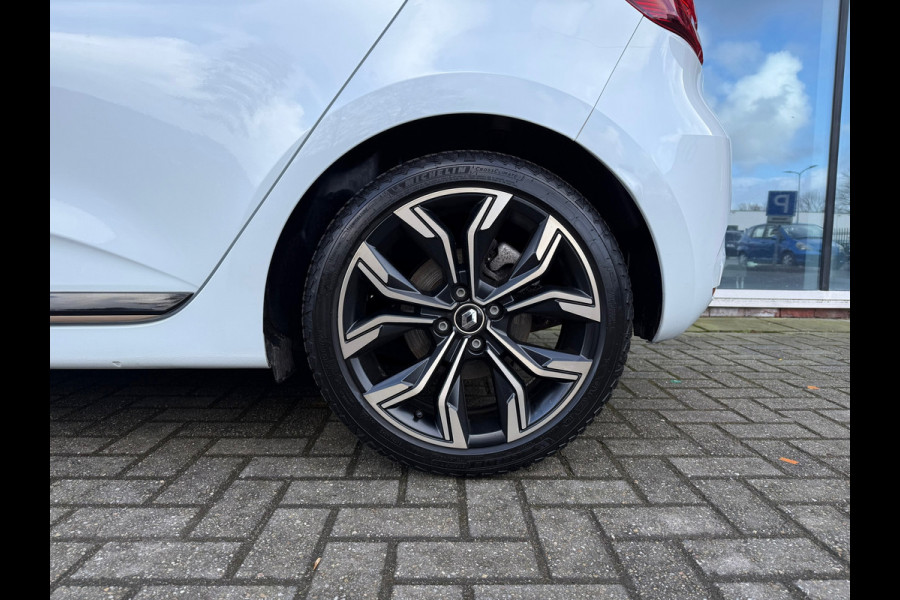 Renault Clio 1.6 E-Tech Hybrid 140 Intens Plus - Automaat - Navi - Parkeerhulp + Camera