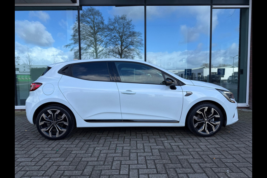 Renault Clio 1.6 E-Tech Hybrid 140 Intens Plus - Automaat - Navi - Parkeerhulp + Camera