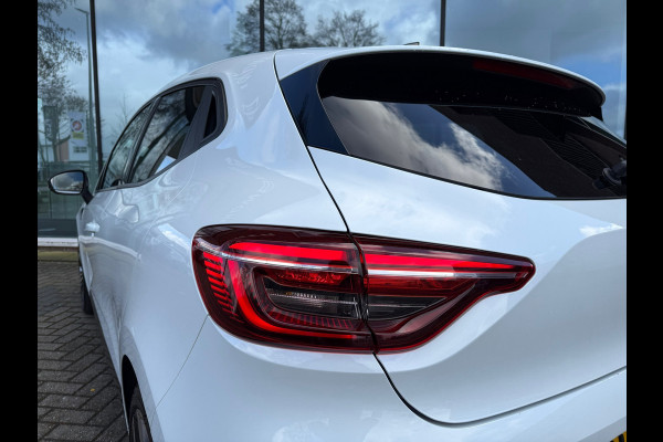 Renault Clio 1.6 E-Tech Hybrid 140 Intens Plus - Automaat - Navi - Parkeerhulp + Camera