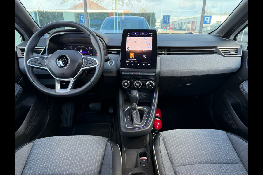 Renault Clio 1.6 E-Tech Hybrid 140 Intens Plus - Automaat - Navi - Parkeerhulp + Camera